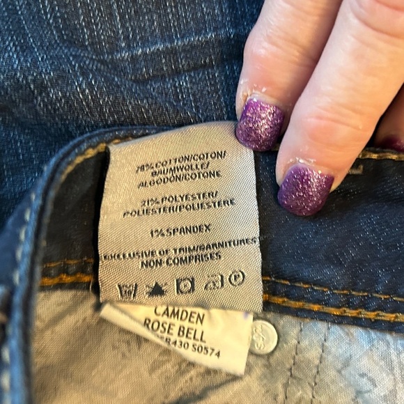 Silver Jeans Womens 32 x 31 Dark Wash Blue Denim Camden Rose Bell Bottom Flared. - Picture 10 of 14